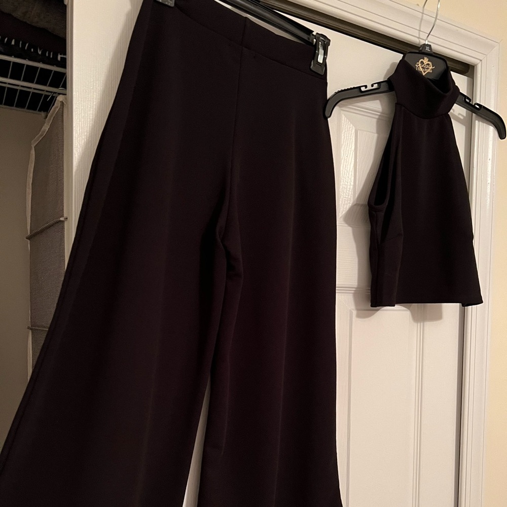 Black Pants and Crop set